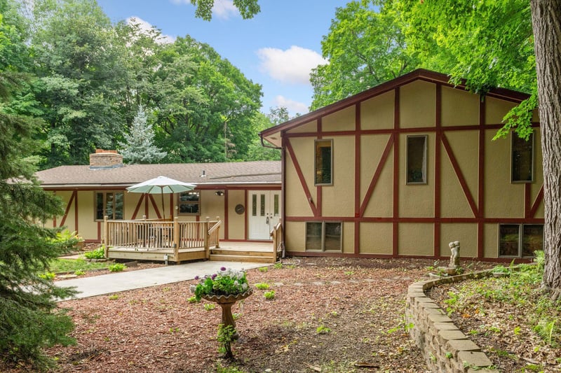 465 Leaf St, Orono, MN 55356