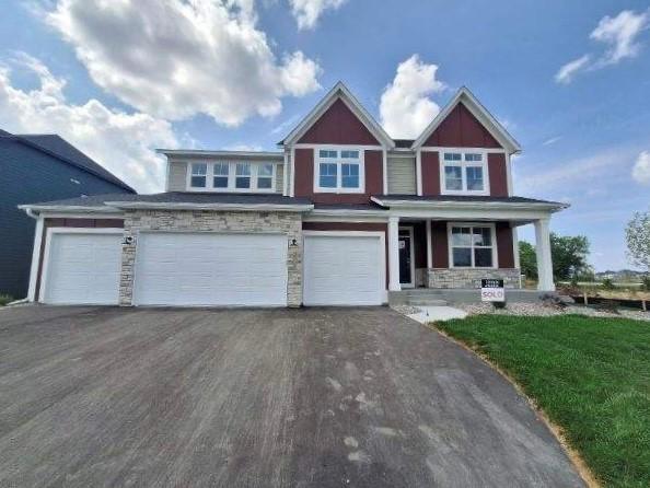 2563 Kendall Ave NE, Saint Michael, MN 55376