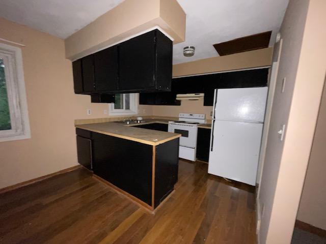 571 573 N Montgomery Ave, Le Center, MN 56057
