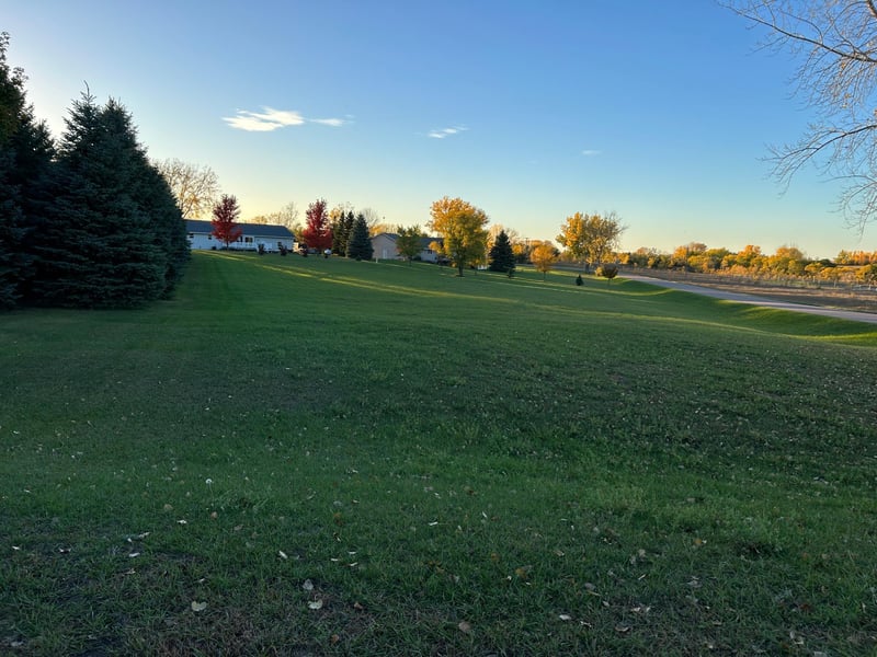 6007 Rolling Hills Dr SW, Montevideo, MN 56265