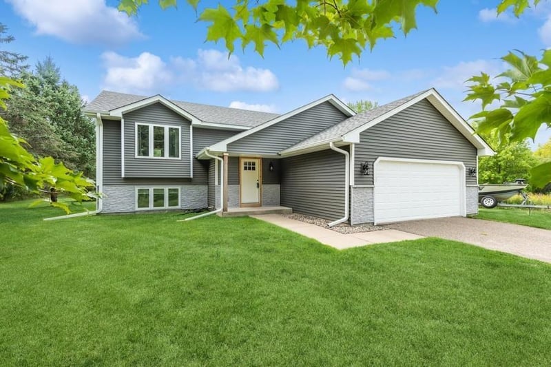 5430 Old Viking Blvd NW, Nowthen, MN 55303