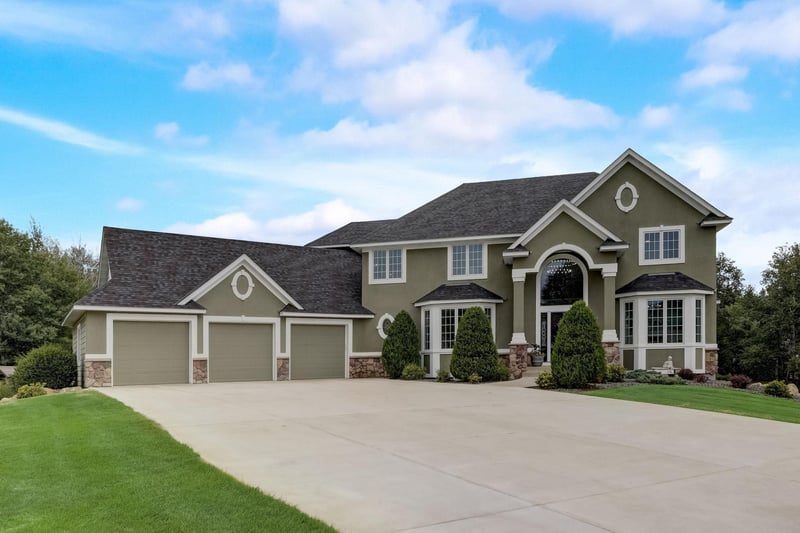 15742 Wake St NE, Ham Lake, MN 55304
