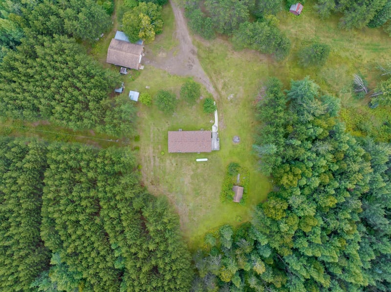 9756 Osborn Rd, Britt, MN 55710