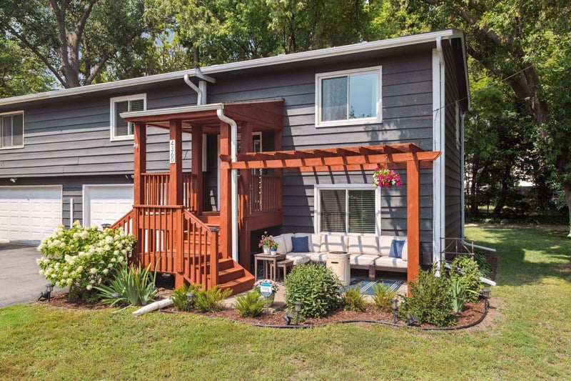 4360 Channel Rd, Spring Park, MN 55384