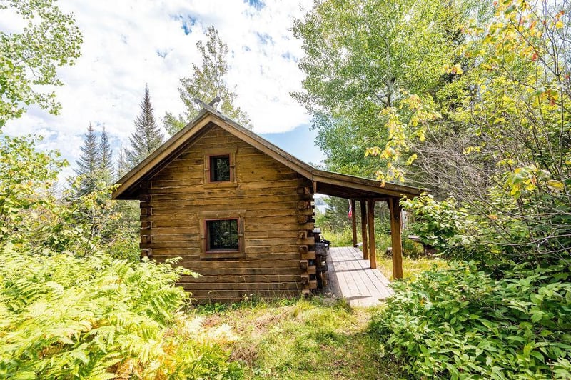 254 Carlson Trl, Lutsen, MN 55612