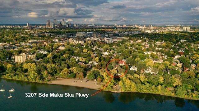 3207 E Bde Maka Ska Pw, Minneapolis, MN 55408
