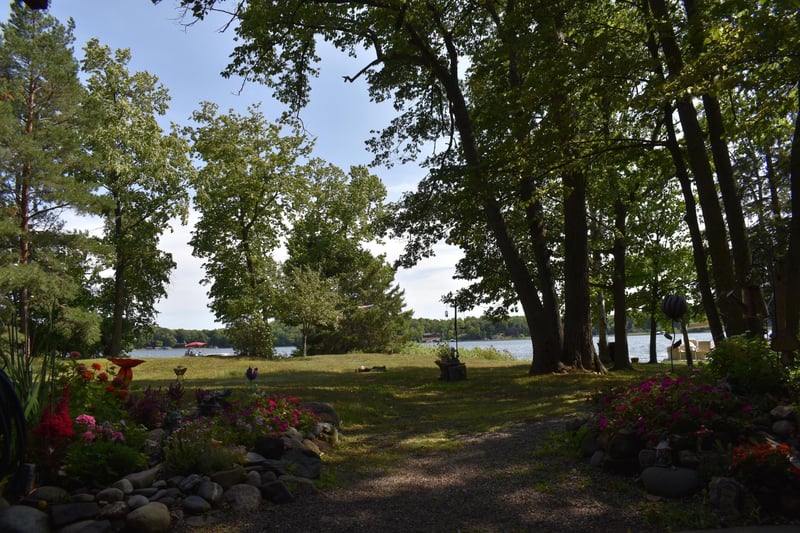 21669 S Raider Ct, Crosby, MN 56441