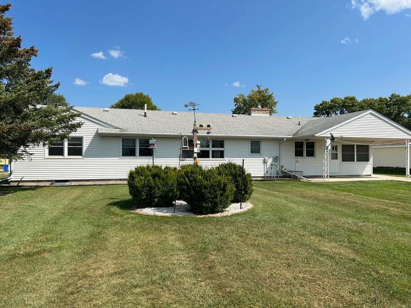 207 S Maple St, Tyler, MN 56178