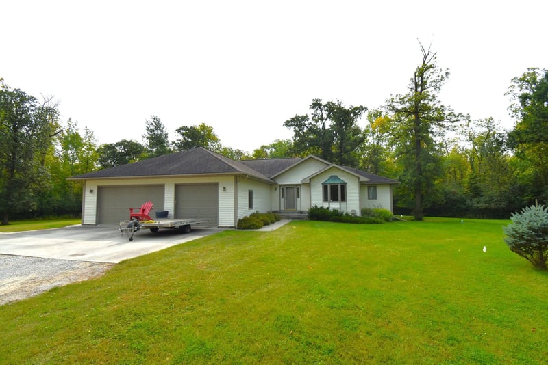 35128 585th Ave, Warroad, MN 56763