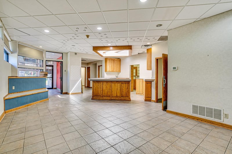 1014 Dale St N, Saint Paul, MN 55117