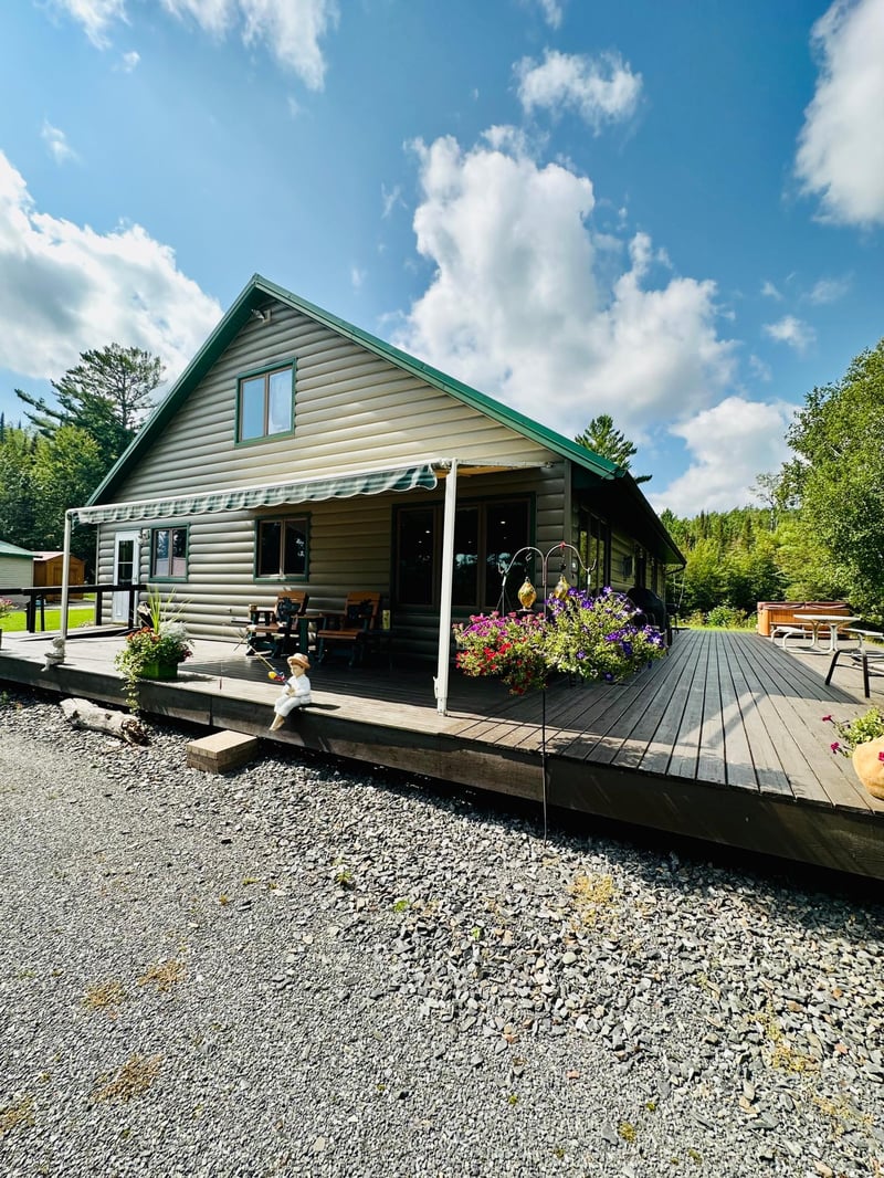 10391 Ash River Trl, Orr, MN 55771