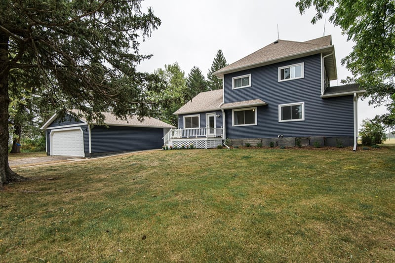 67220 325th St, Dexter, MN 55926