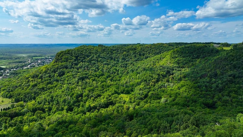 XX48 Markey Bluff Rd, Nelson, WI 54756