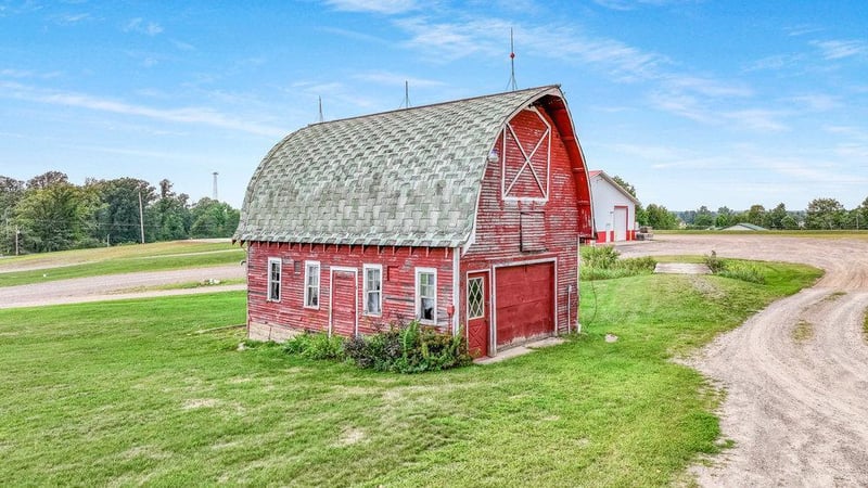 1312 13 1/2 Ave, Barron, WI 54812