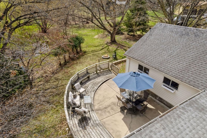 1422 Park Dr, Orono, MN 55364