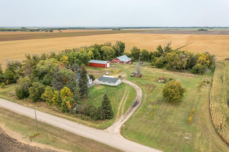 36726 420th St SW, Climax, MN 56523