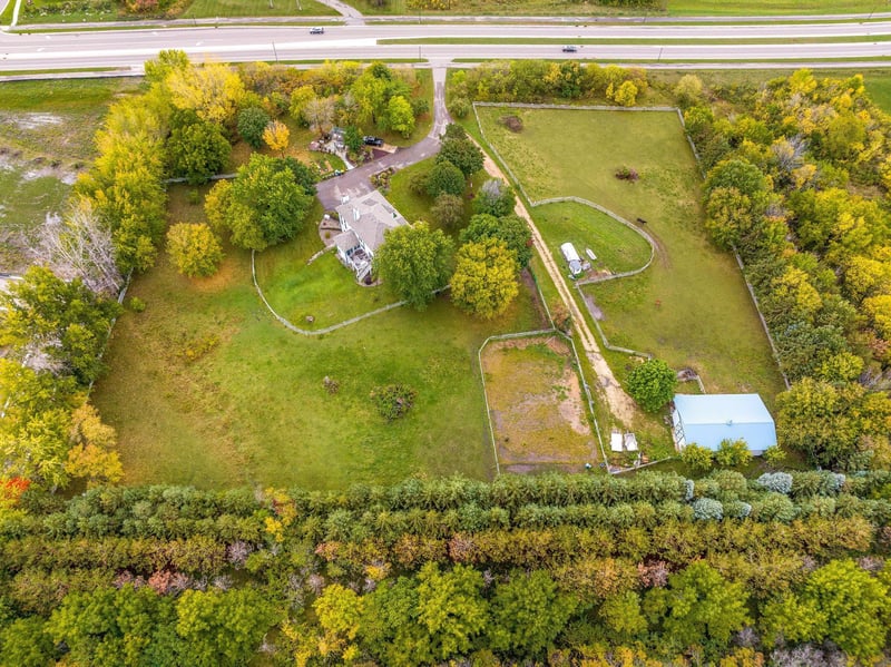 7825 202nd St W, Lakeville, MN 55044