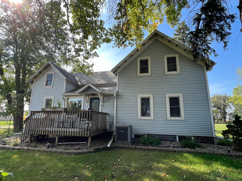 13080 84th Ave SE, Blooming Prairie, MN 55917