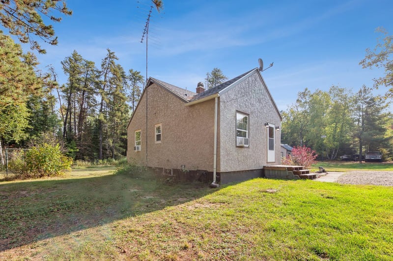 7194 Britt Bypass, Britt, MN 55710