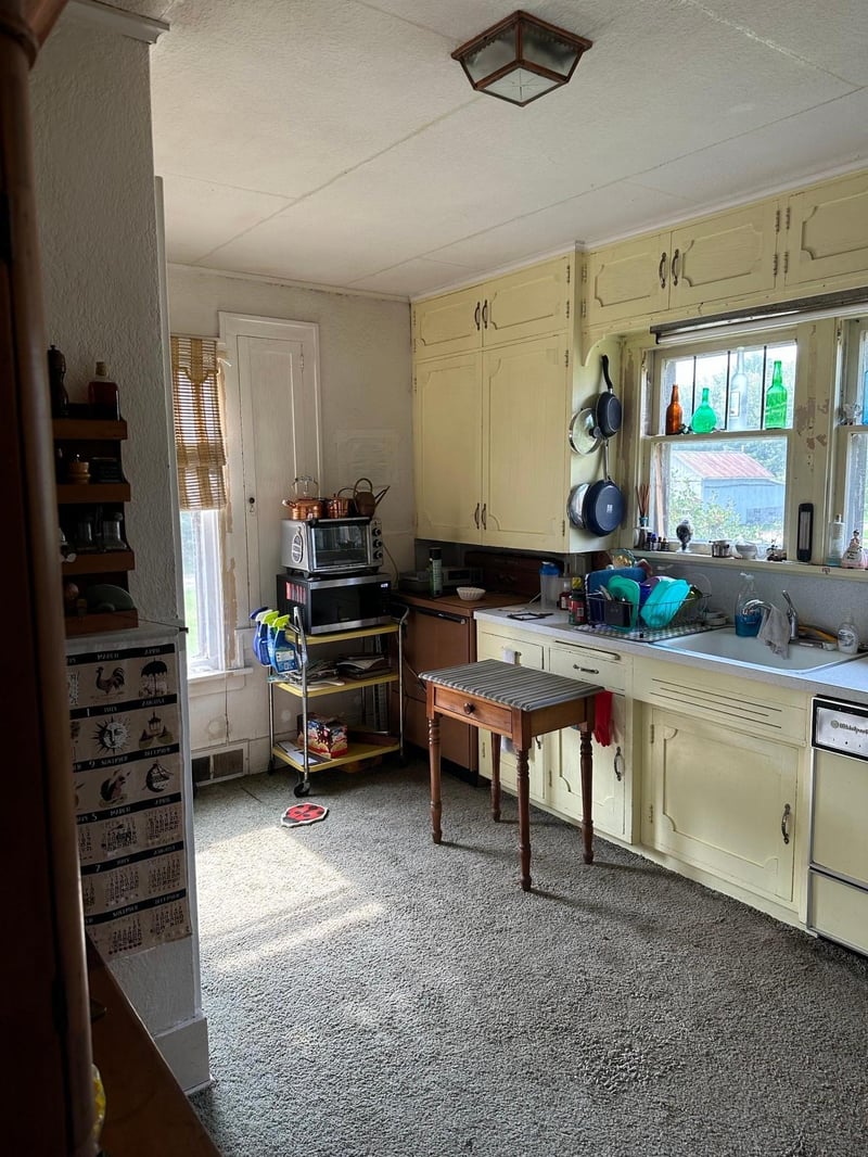 109 Michaels St, Cochrane, WI 54622