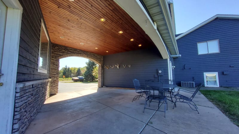 4001 220th Ave NW, Oak Grove, MN 55303