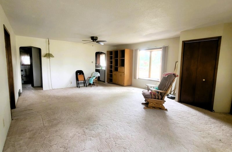 320 Main St S, Hadley, MN 56151