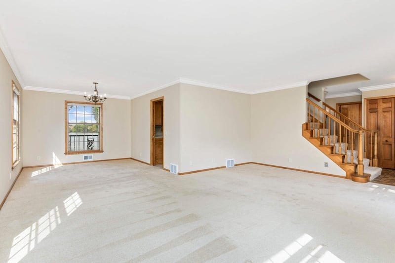 3835 Crystal Lake Blvd, Robbinsdale, MN 55422