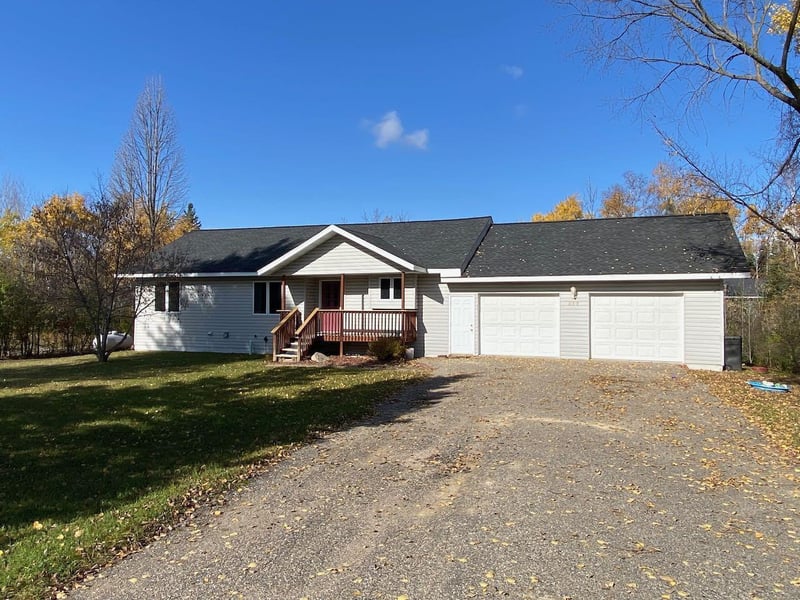 567 4th St NW, Kelliher, MN 56650