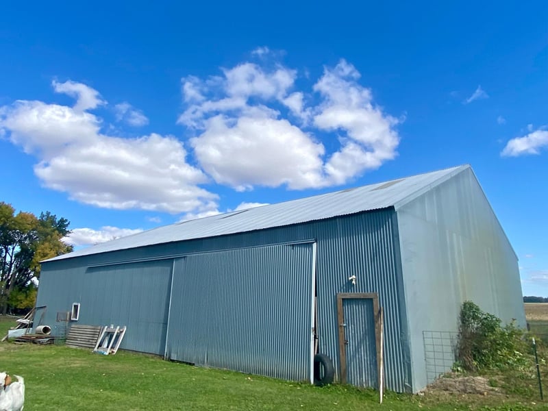84113 County Road 3, Bird Island, MN 55310