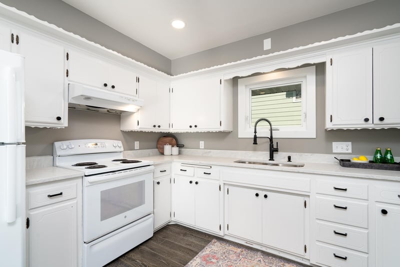 4248 Regent Ave N, Robbinsdale, MN 55422