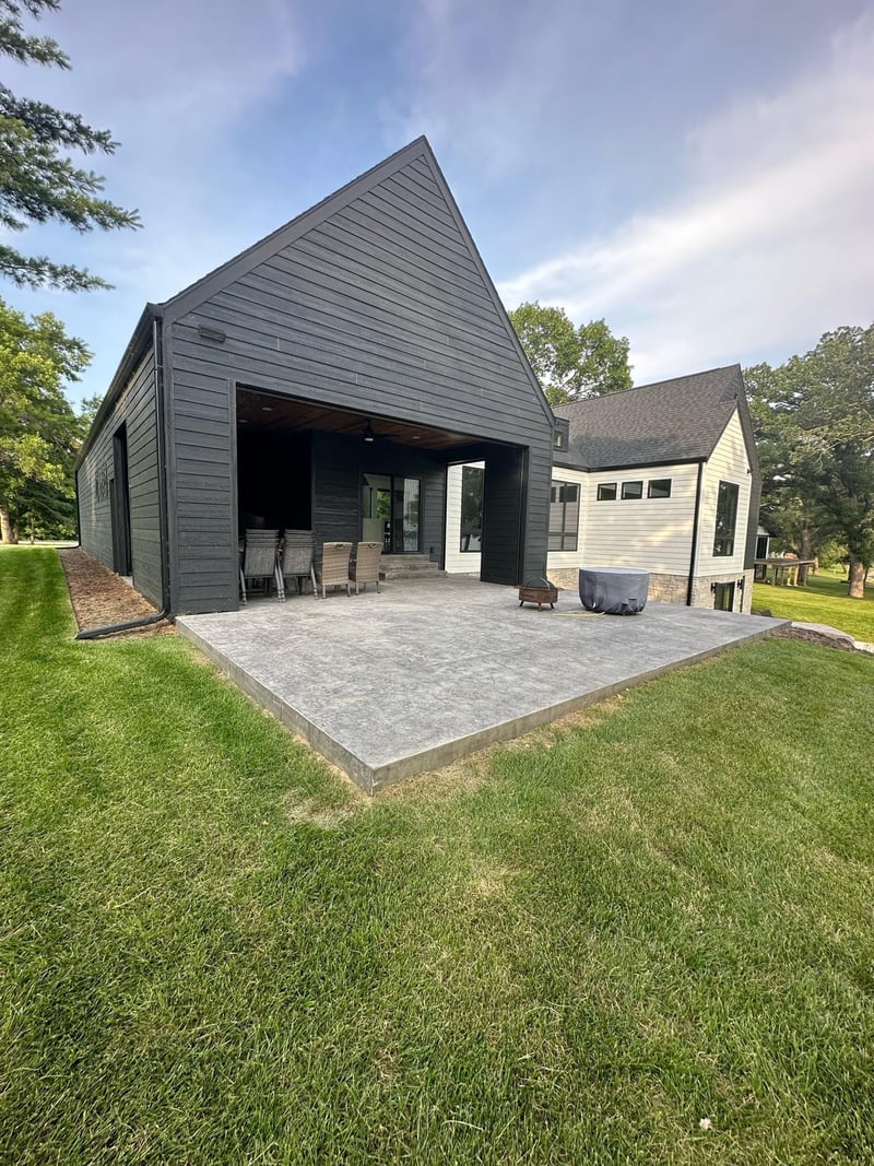 1724 E Shore Dr, Detroit Lakes, MN 56501
