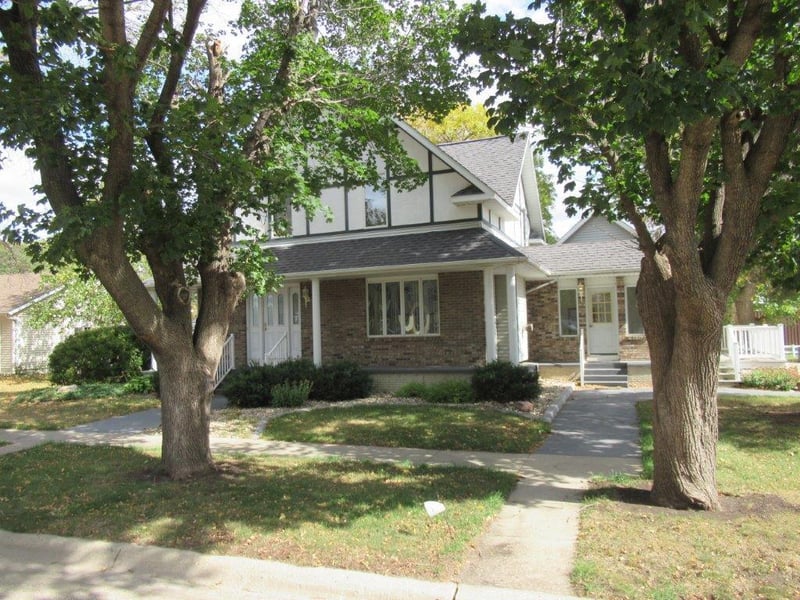 1220 Mechanic St, Edgerton, MN 56128