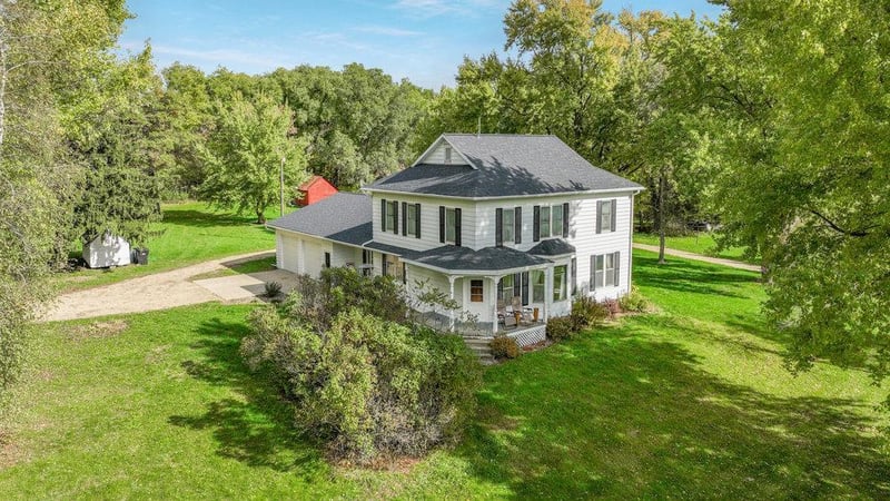 26554 745th Ave, Grand Meadow, MN 55936