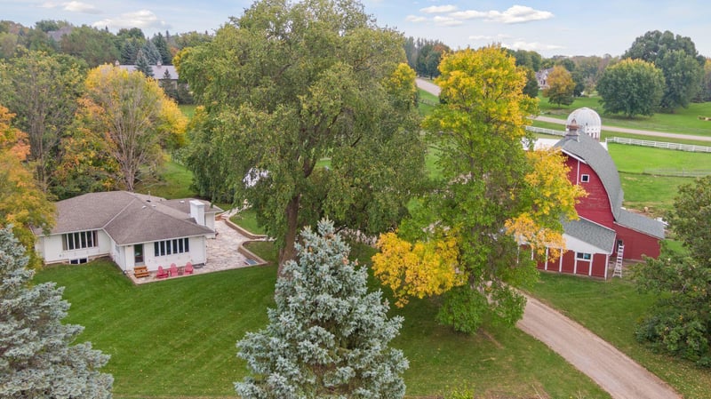 5585 County Road 6, Maple Plain, MN 55359