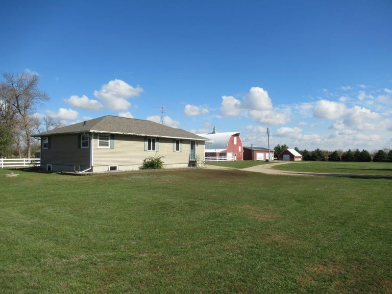 1566 31st St, Edgerton, MN 56128