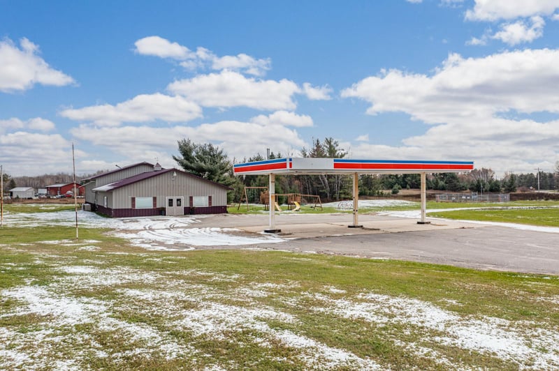 21988 Shallow Lake Rd, Warba, MN 55793