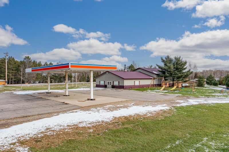 21988 Shallow Lake Rd, Warba, MN 55793