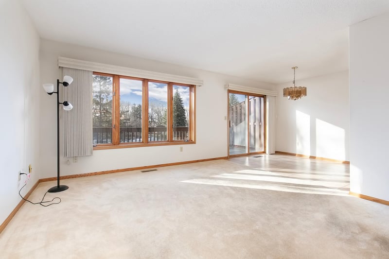 5558 Morningview Ter, Minnetrista, MN 55364
