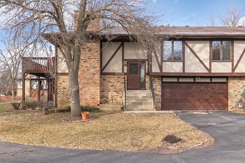5558 Morningview Ter, Minnetrista, MN 55364