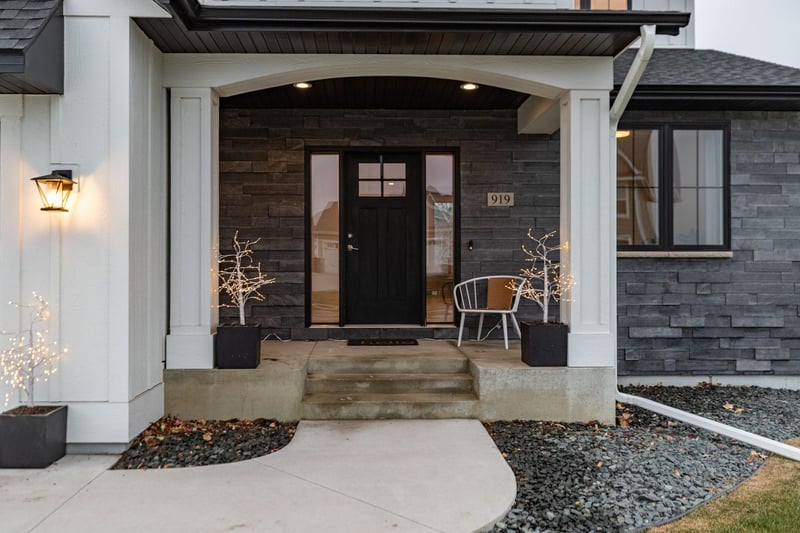 919 Southwell Enclave NE, Byron, MN 55920