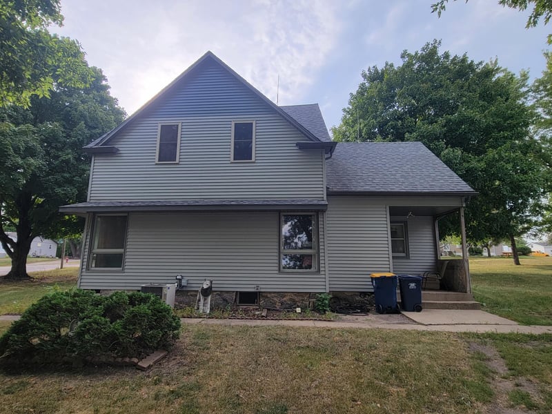 500 Sky View Ave, Lafayette, MN 56054