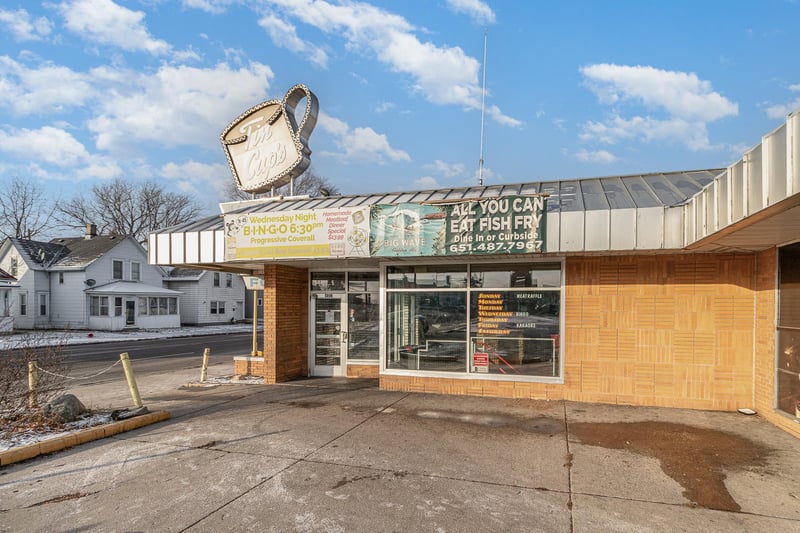 1220 Rice St, Saint Paul, MN 55117