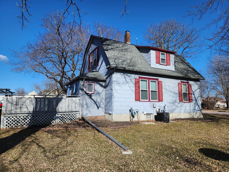 491 11th St, Lafayette, MN 56054
