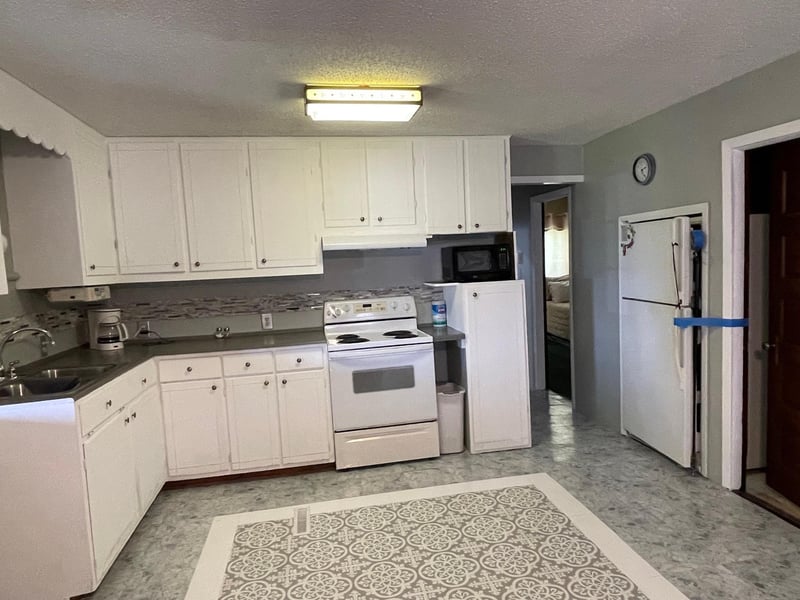 69741 Kirkwood Dr, Roosevelt, MN 56673