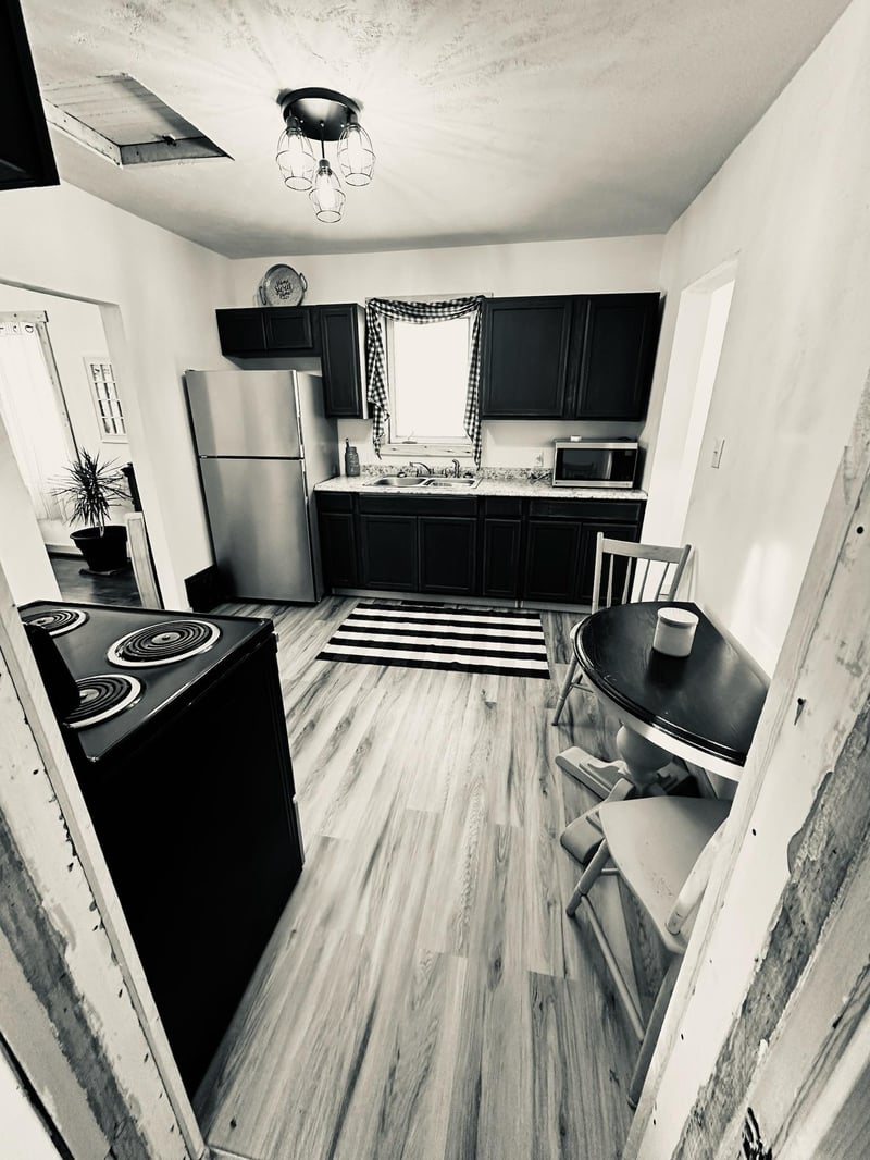 200 Sadie St, Marble, MN 55764