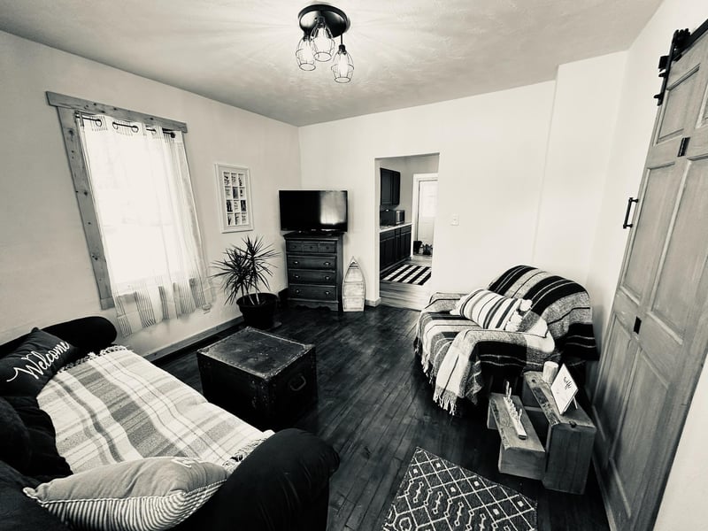 200 Sadie St, Marble, MN 55764