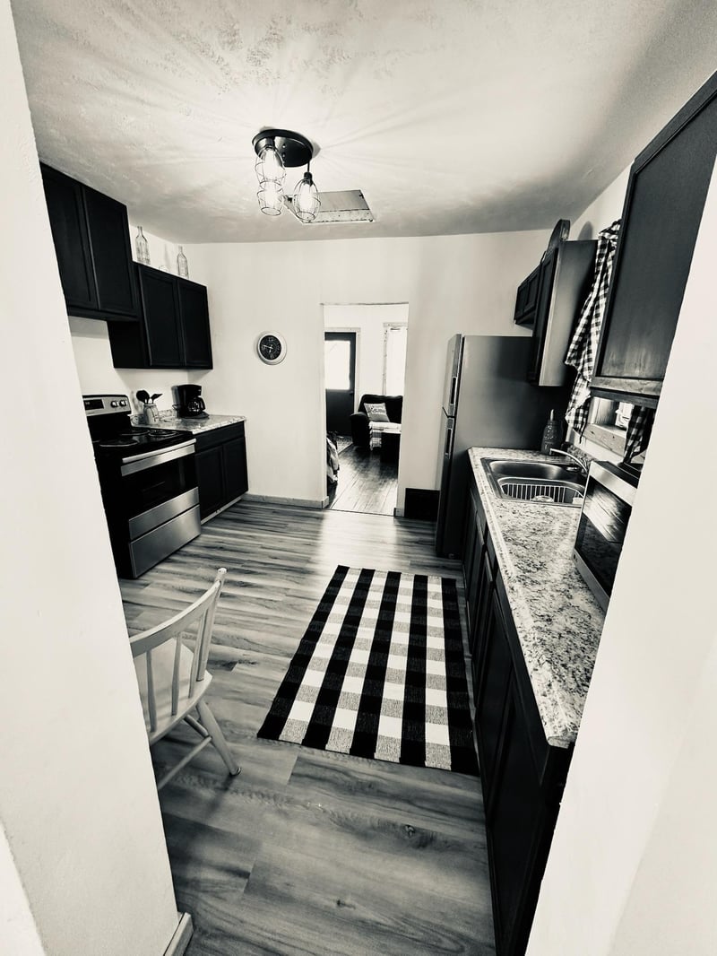 200 Sadie St, Marble, MN 55764