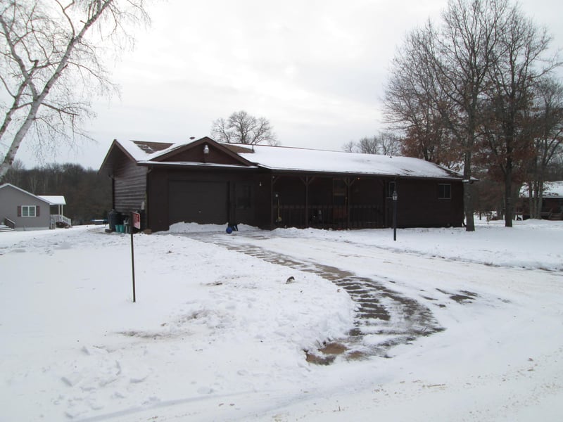 9116 E Hilltop Dr, Solon Springs, WI 54873