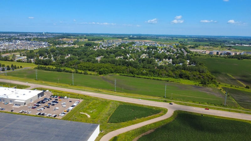 1-3XX Lakeville Blvd, Lakeville, MN 55044