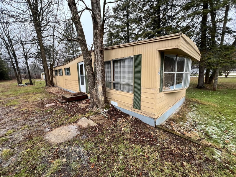 214 Silverwood Ave, Marble, MN 55764